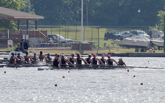2012 Ivy Championships V8 Race