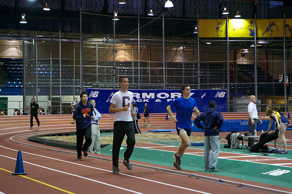Collegiate Indoor Track:1/9/13
