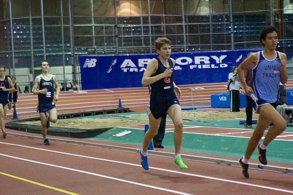 Collegiate Indoor Track:1/9/13