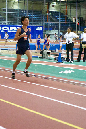 Collegiate Indoor Track:1/9/13