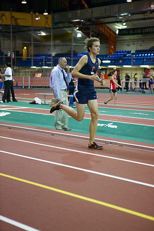 Collegiate Indoor Track:1/9/13