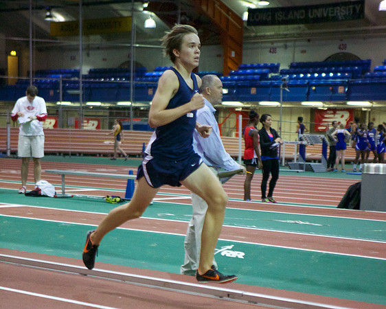 Collegiate Indoor Track:1/9/13