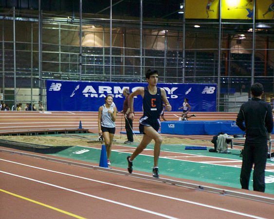 Collegiate Indoor Track:1/9/13