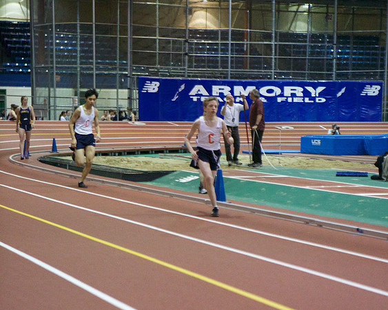 Collegiate Indoor Track:1/9/13