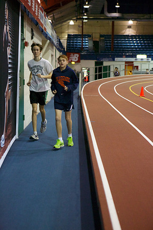 Collegiate Indoor Track:1/9/13
