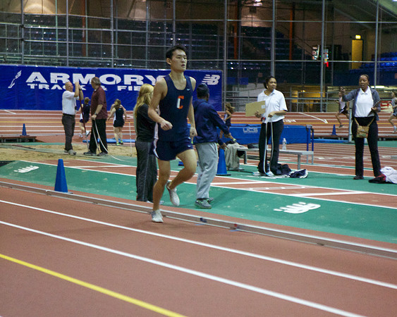 Collegiate Indoor Track:1/9/13