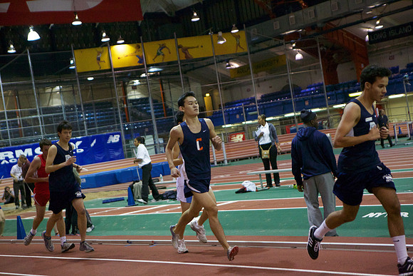 Collegiate Indoor Track:1/9/13