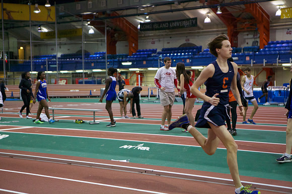 Collegiate Indoor Track:1/9/13