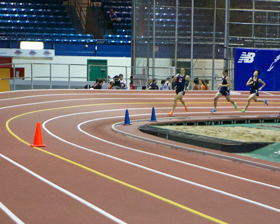 Collegiate Indoor Track:1/9/13