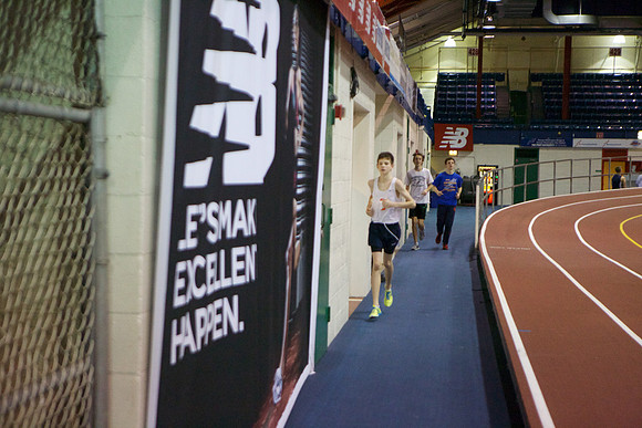 Collegiate Indoor Track:1/9/13