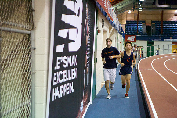 Collegiate Indoor Track:1/9/13