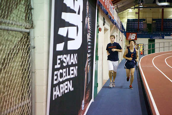 Collegiate Indoor Track:1/9/13