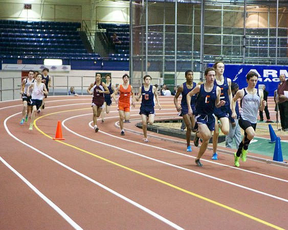 Collegiate Indoor Track:1/9/13