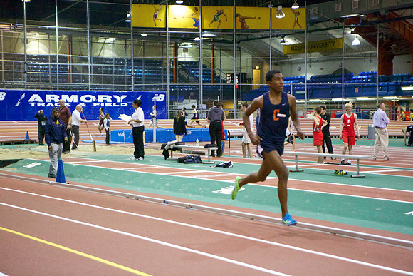Collegiate Indoor Track:1/9/13