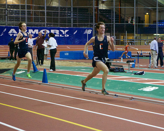 Collegiate Indoor Track:1/9/13