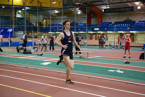 Collegiate Indoor Track:1/9/13