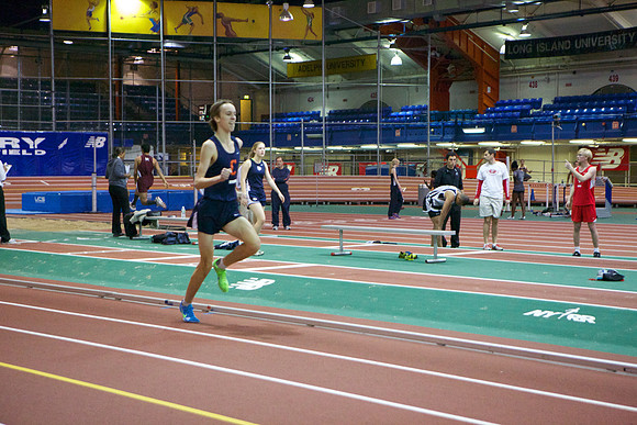 Collegiate Indoor Track:1/9/13
