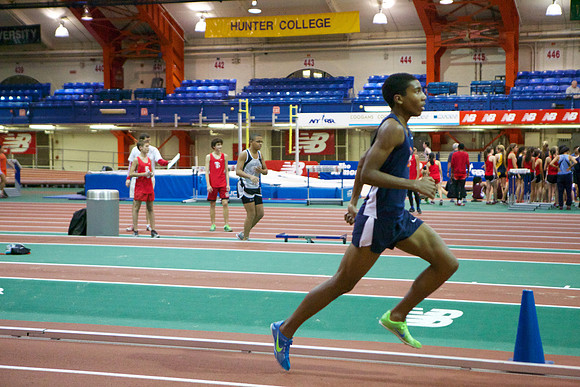 Collegiate Indoor Track:1/9/13