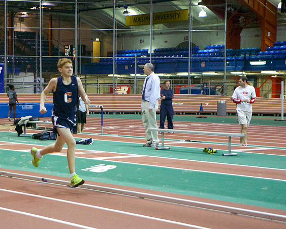 Collegiate Indoor Track:1/9/13