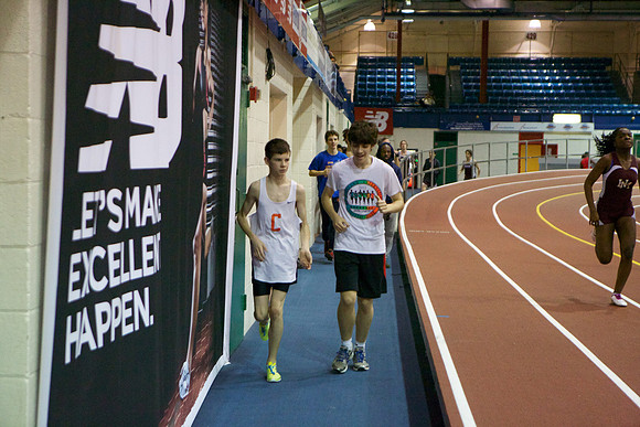 Collegiate Indoor Track:1/9/13