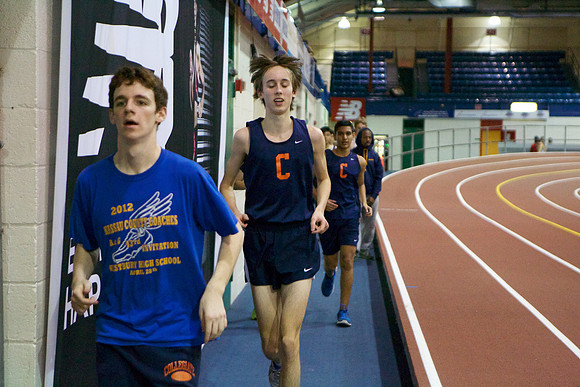 Collegiate Indoor Track:1/9/13