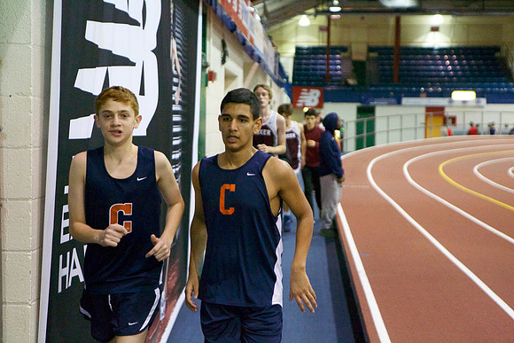 Collegiate Indoor Track:1/9/13
