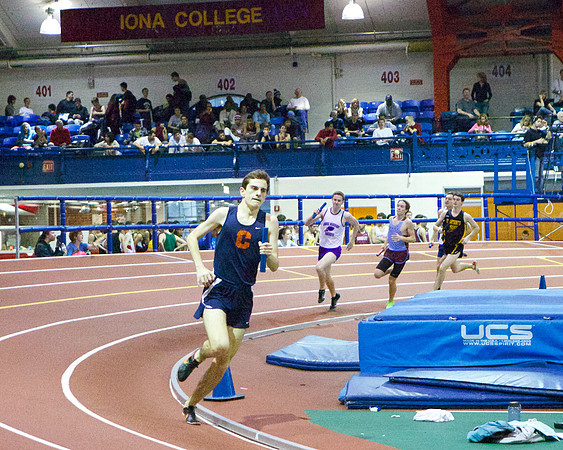 Collegiate Indoor Track: 1/12/2013