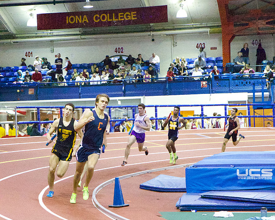 Collegiate Indoor Track: 1/12/2013
