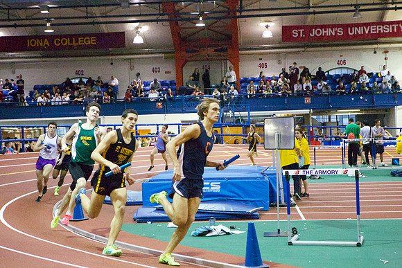 Collegiate Indoor Track: 1/12/2013
