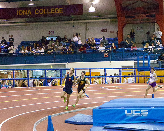 Collegiate Indoor Track: 1/12/2013
