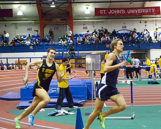 Collegiate Indoor Track: 1/12/2013
