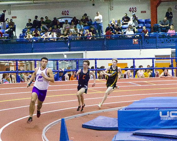 Collegiate Indoor Track: 1/12/2013