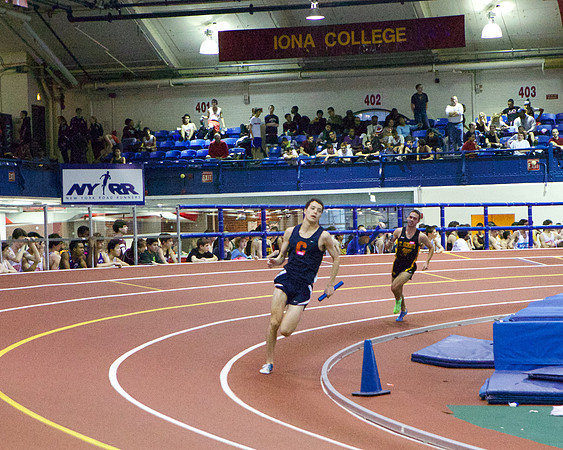 Collegiate Indoor Track: 1/12/2013