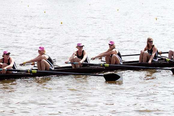 2012 Ivy Championships V8 Race