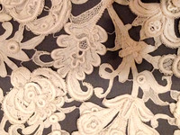 Lace iMet