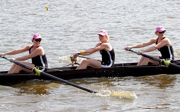 2012 Ivy Championships V8 Race