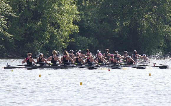2012 Ivy Championships V8 Race