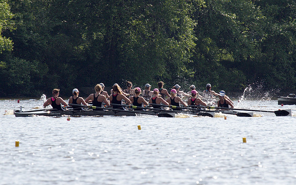 2012 Ivy Championships V8 Race